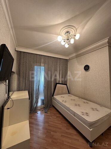 İcarəyə verilir 3 otaqlı köhnə tikili 92 m², Gənclik m., photo 12 from 17