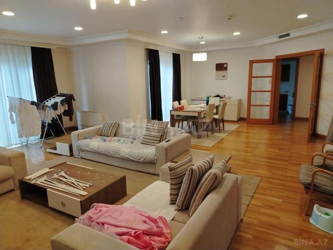 İcarəyə verilir 4 otaqlı yeni tikili 220 m², Sahil m., photo 8 from 17