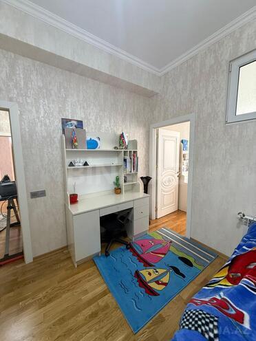 Продаётся 4-комн. новостройка 110 м², м. Кара Караев, photo 12 from 23