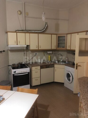 Сдаётся 4-комн. вторичка 110 м², м. 28 мая, photo 21 from 30