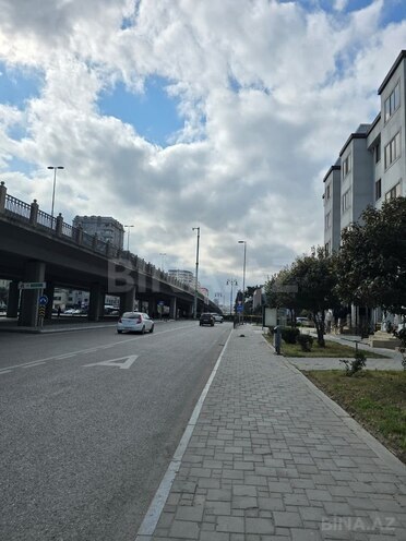 Продаётся 2-комн. вторичка 44 м², Бинагадинский р., photo 4 from 15