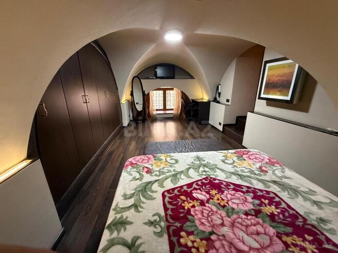 Продаётся 4-комн. вторичка 130 м², м. Ичеришехер, photo 11 from 19