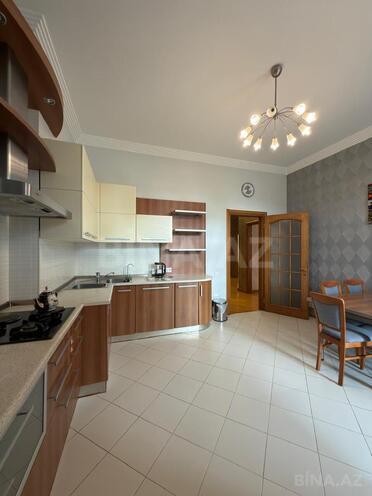 Продаётся 4-комн. новостройка 170 м², м. Низами, photo 21 from 32