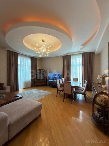 Продаётся 4-комн. новостройка 170 м², м. Низами, photo 26 from 32