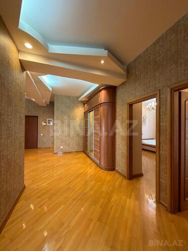 Продаётся 4-комн. новостройка 170 м², м. Низами, photo 19 from 32