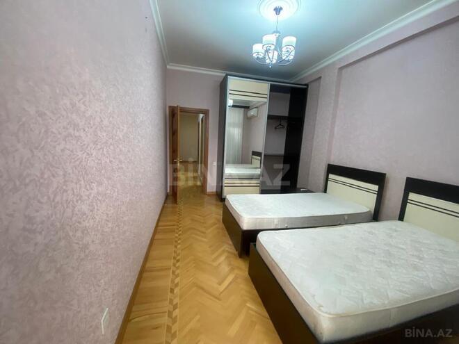 Продаётся 3-комн. вторичка 130 м², пос. 8-й мкр, photo 12 from 19
