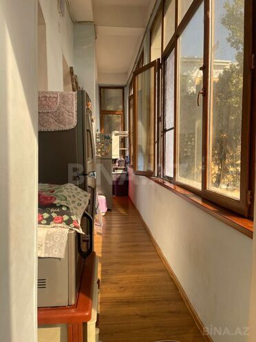 Satılır 4 otaqlı köhnə tikili 125 m², Sahil m., photo 9 from 17