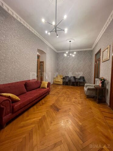 Satılır 4 otaqlı köhnə tikili 125 m², Sahil m., photo 5 from 17