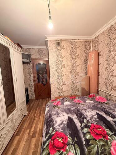 Продаётся 3-комн. вторичка 64 м², м. Ази Асланов, photo 7 from 14