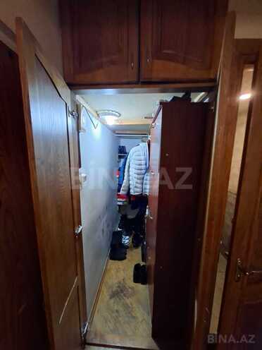 Satılır 2 otaqlı köhnə tikili 60 m², Nizami m., photo 16 from 18