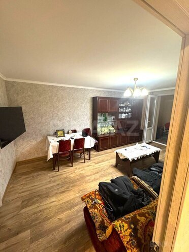 Продаётся 3-комн. вторичка 80 м², м. Нариман Нариманов, photo 1 from 12