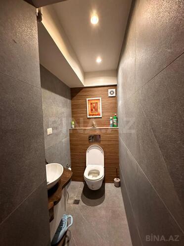 Satılır 3 otaqlı köhnə tikili 115 m², Yasamal r., photo 18 from 22