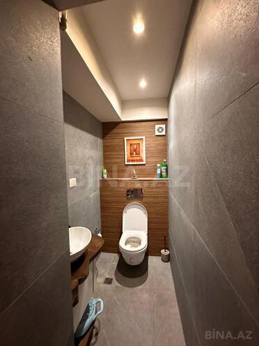 Satılır 3 otaqlı köhnə tikili 115 m², Yasamal r., photo 17 from 22