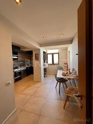 Satılır 3 otaqlı köhnə tikili 115 m², Yasamal r., photo 11 from 22