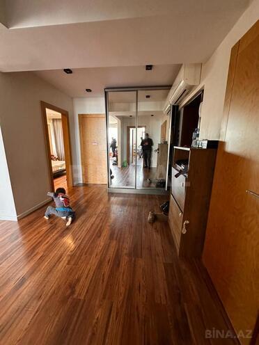 Satılır 3 otaqlı köhnə tikili 115 m², Yasamal r., photo 9 from 22