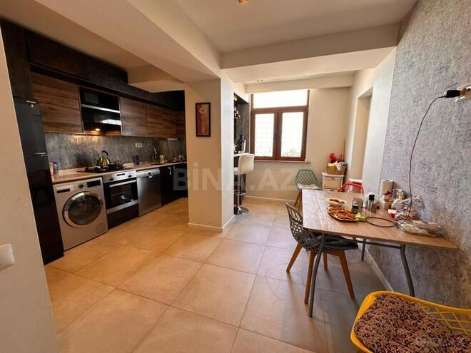 Satılır 3 otaqlı köhnə tikili 115 m², Yasamal r., photo 10 from 22