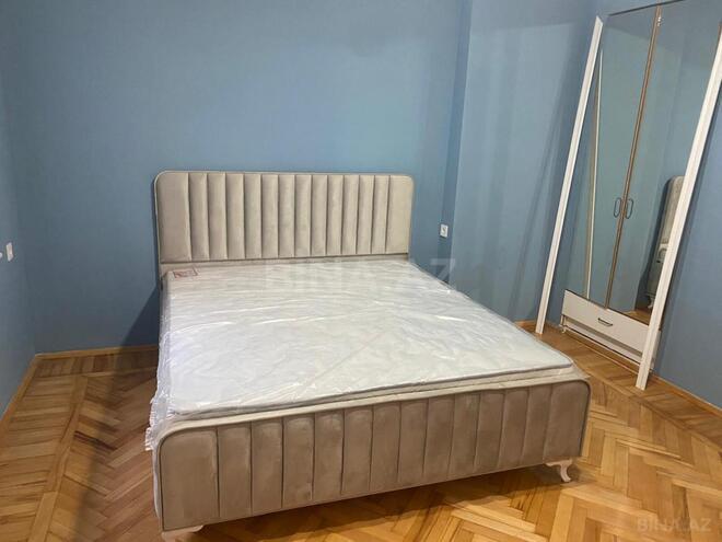 Сдаётся 2-комн. вторичка 70 м², м. Ичеришехер, photo 4 from 12