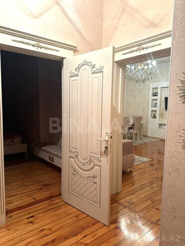 Продаётся 3-комн. вторичка 100 м², м. Нариман Нариманов, photo 10 from 17