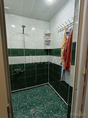 Продаётся 3-комн. вторичка 70 м², photo 18 from 24