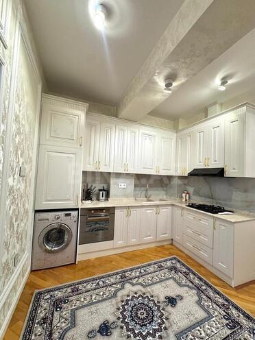 Продаётся 2-комн. новостройка 72 м², м. Кара Караев, photo 8 from 11