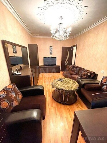 Продаётся 3-комн. вторичка 80 м², м. Элмляр Академиясы, photo 3 from 15