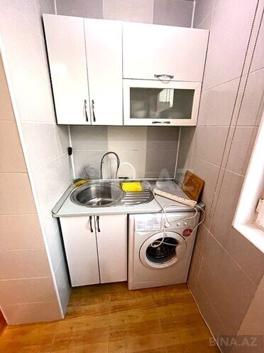 Продаётся 3-комн. вторичка 80 м², м. Элмляр Академиясы, photo 11 from 15