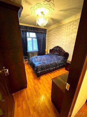 Продаётся 3-комн. вторичка 80 м², м. Элмляр Академиясы, photo 8 from 15