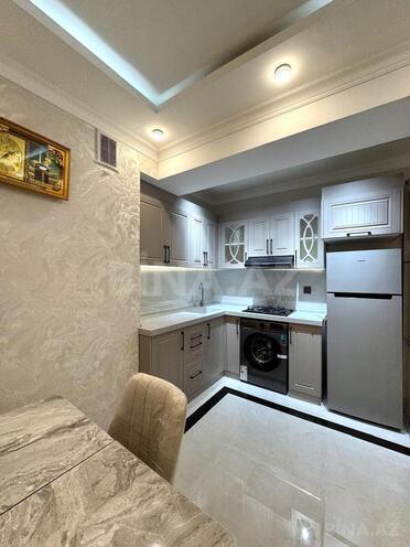 Продаётся 3-комн. новостройка 74 м², м. Кара Караев, photo 8 from 13