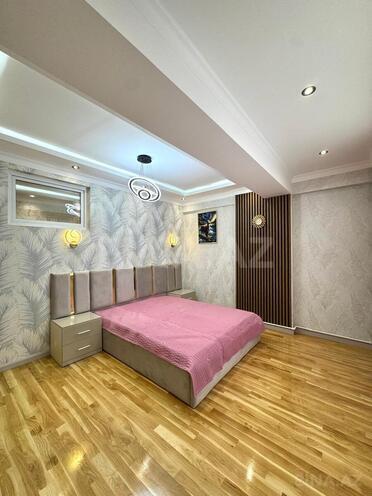 Продаётся 3-комн. новостройка 74 м², м. Кара Караев, photo 4 from 13
