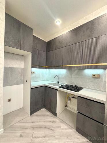 Продаётся 2-комн. новостройка 40 м², м. Кара Караев, photo 4 from 9