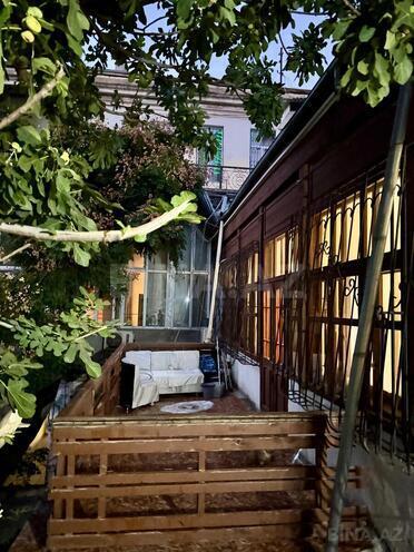 Satılır 4 otaqlı köhnə tikili 125 m², İçəri Şəhər m., photo 14 from 16