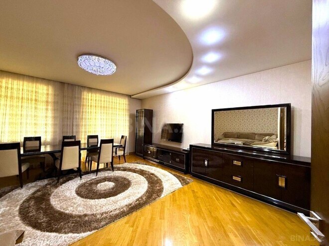 Продаётся 3-комн. новостройка 170 м², м. Гянджлик, photo 3 from 19