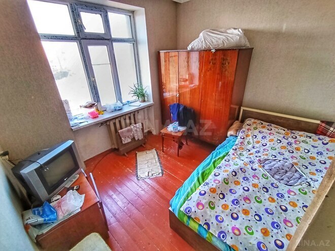 Satılır 4 otaqlı köhnə tikili 95 m², Xalqlar Dostluğu m., photo 12 from 17