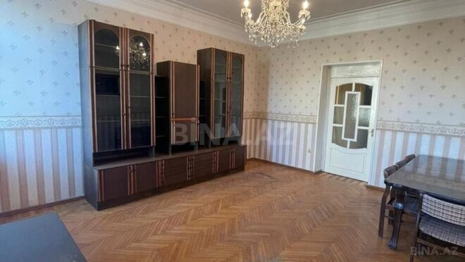 Продаётся 3-комн. вторичка 75 м², м. Низами, photo 7 from 18