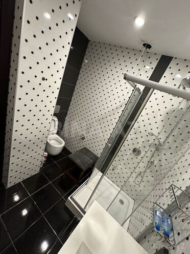 Сдаётся 4-комн. новостройка 195 м², м. 8 ноября, photo 18 from 21