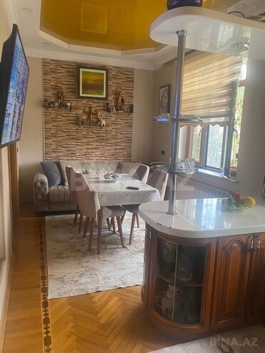 Продаётся 3-комн. вторичка 100 м², photo 9 from 21