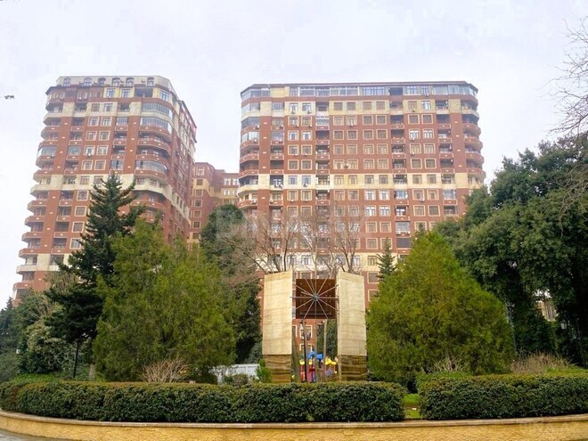 Продаётся 4-комн. новостройка 190 м², м. Низами, photo 3 from 21