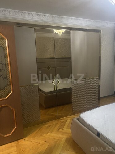 Сдаётся 3-комн. вторичка 70 м², м. Нефтчиляр, photo 8 from 15