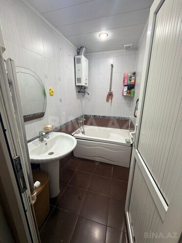 Продаётся 3-комн. вторичка 70 м², м. Ази Асланов, photo 14 from 16