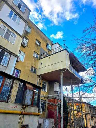 Satılır 2 otaqlı köhnə tikili 35 m², Qara Qarayev m., photo 12 from 18