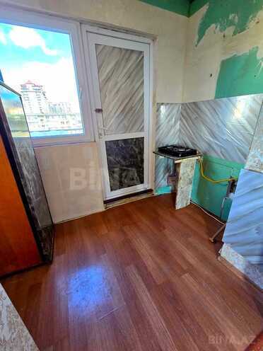 Satılır 2 otaqlı köhnə tikili 35 m², Qara Qarayev m., photo 5 from 18