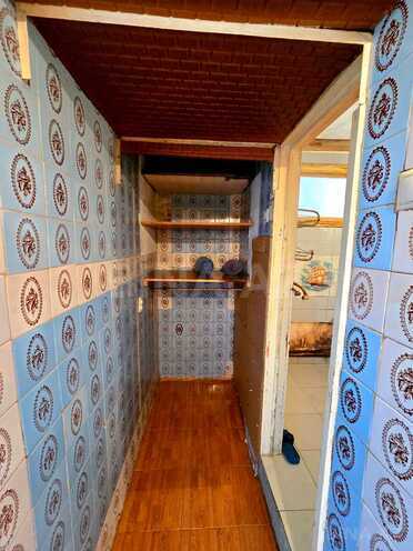 Satılır 2 otaqlı köhnə tikili 35 m², Qara Qarayev m., photo 15 from 18