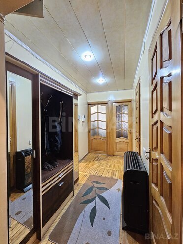 Satılır 3 otaqlı köhnə tikili 90 m², İnşaatçılar m., photo 13 from 21