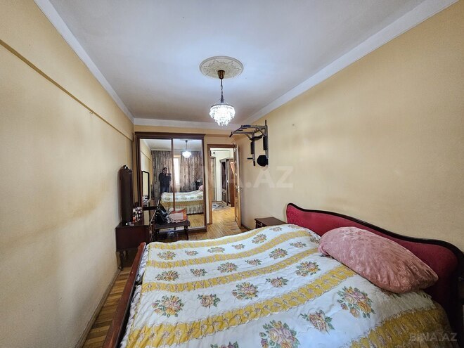 Satılır 3 otaqlı köhnə tikili 90 m², İnşaatçılar m., photo 11 from 21