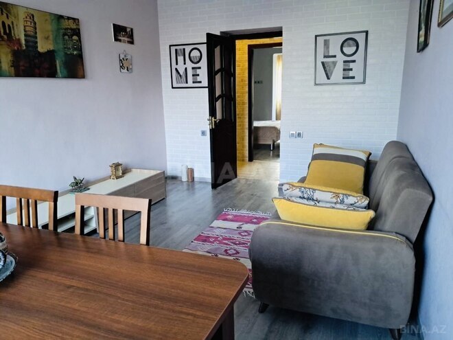 Продаётся 2-комн. вторичка 72 м², м. Ичеришехер, photo 4 from 15