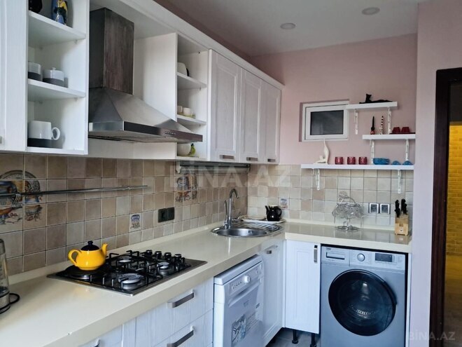 Продаётся 2-комн. вторичка 72 м², м. Ичеришехер, photo 8 from 15