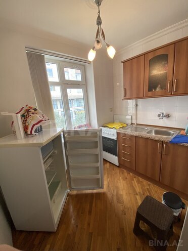 İcarəyə verilir 1 otaqlı köhnə tikili 42 m², Şah İsmayıl Xətai m., photo 11 from 13