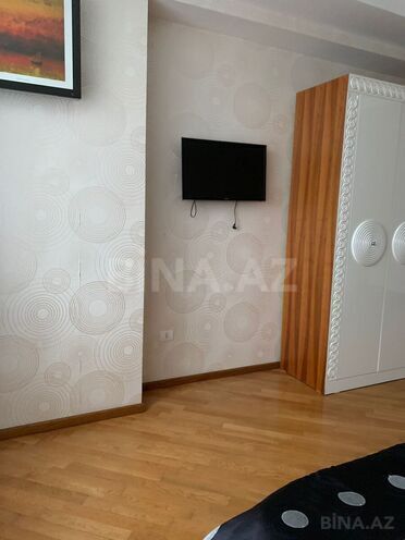 İcarəyə verilir 4 otaqlı yeni tikili 170 m², 28 May m., photo 12 from 13
