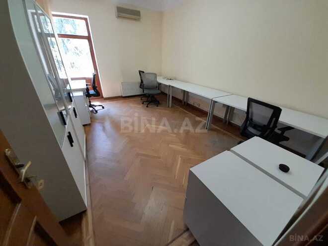 Сдаётся 19-комн. офис 735 м², Насиминский  р., photo 14 from 32