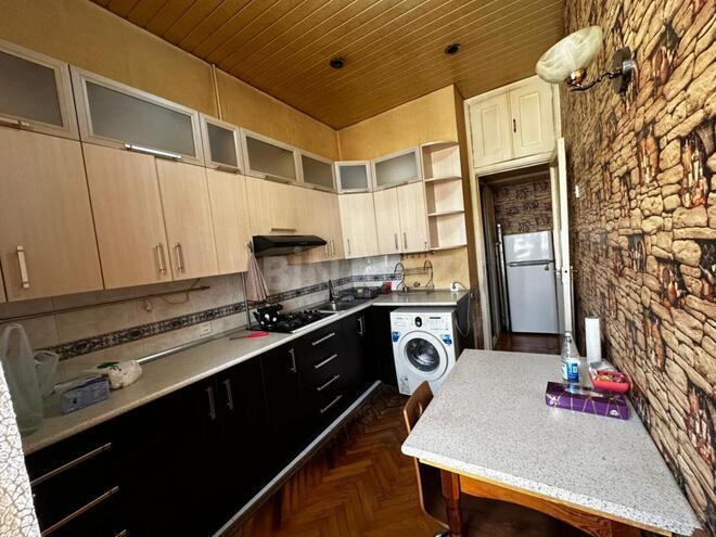 İcarəyə verilir 2 otaqlı köhnə tikili 55 m², Sahil m., photo 14 from 22